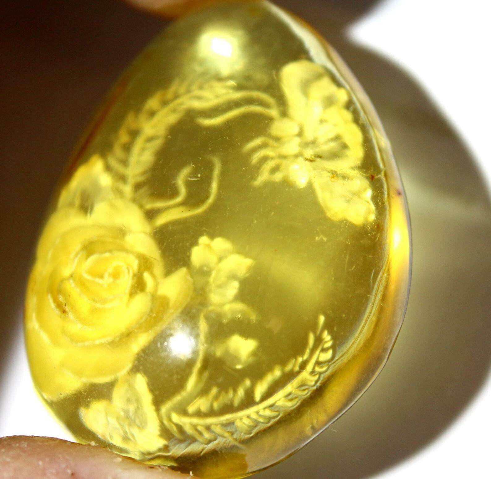 Impressive 3D Hand Carved Natural Clear Yellow Amber Carving Rose with Butterfly – photo 10