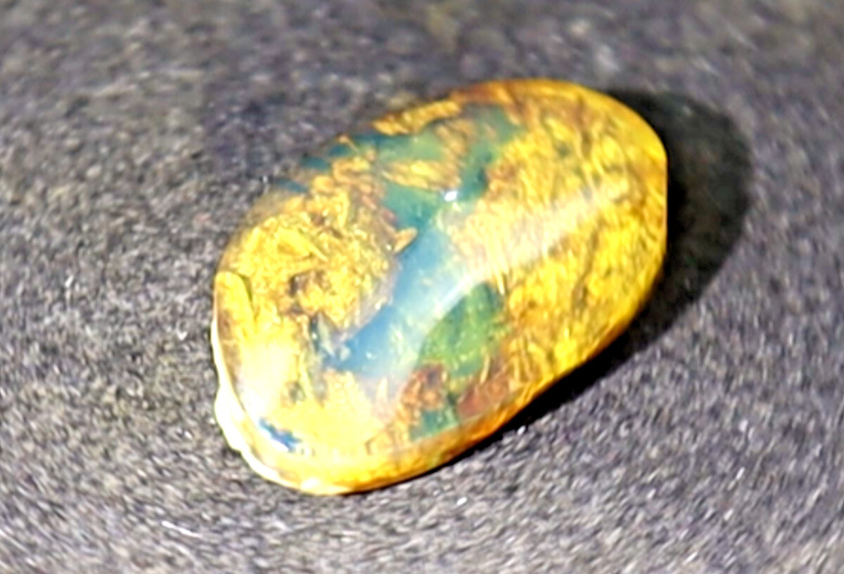 Exquisite Natural Dominican Translucent Cognac Blue Amber Polished Stone 20mm – photo 2