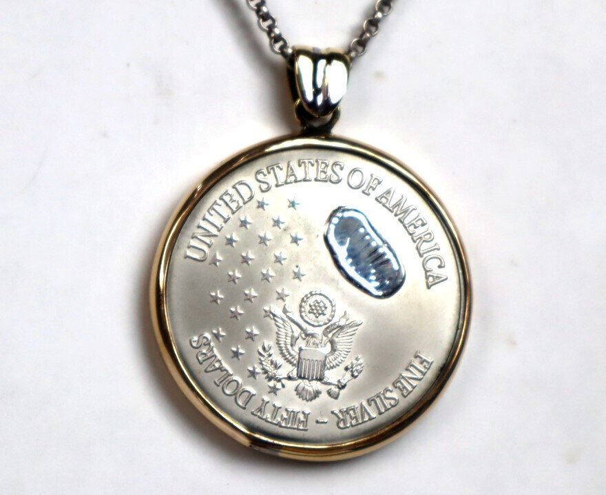 50th Anniversary of The Moon Landing 2019 Commemorative Coin Pendant 42mm – photo 8