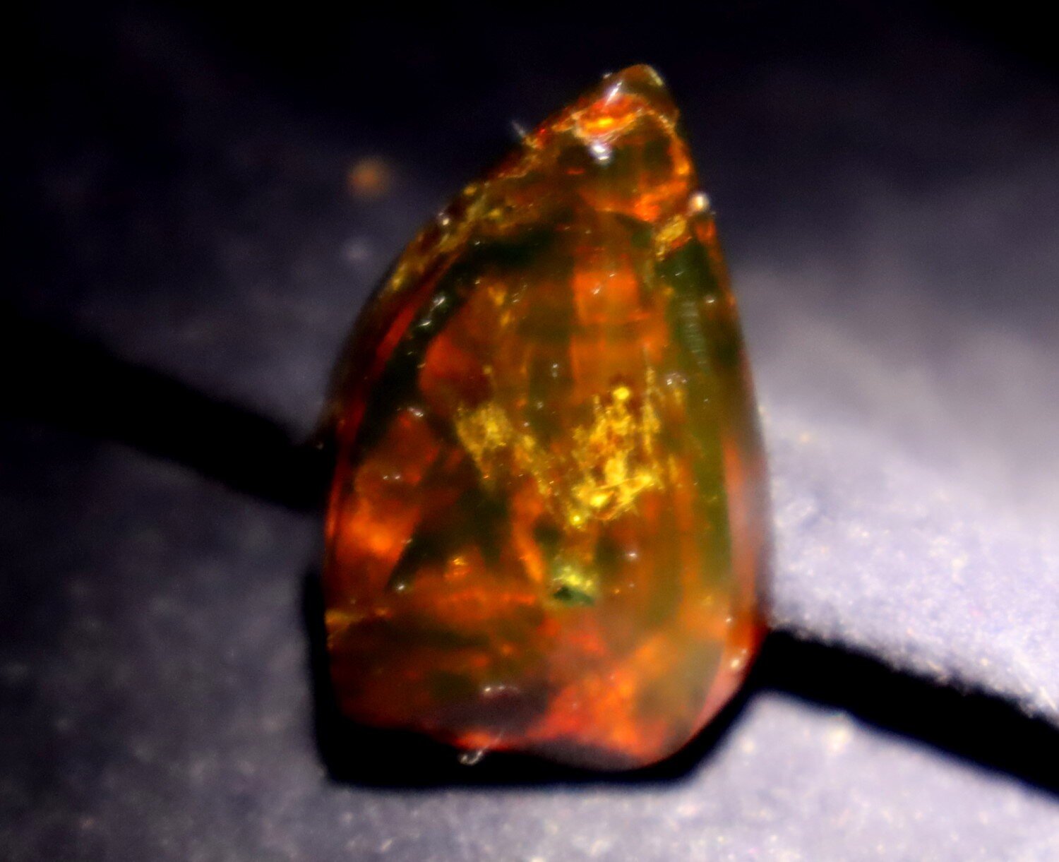 Impressive Natural Dominican Transparent Orange Green Amber Polished Stone 32mm – photo 8