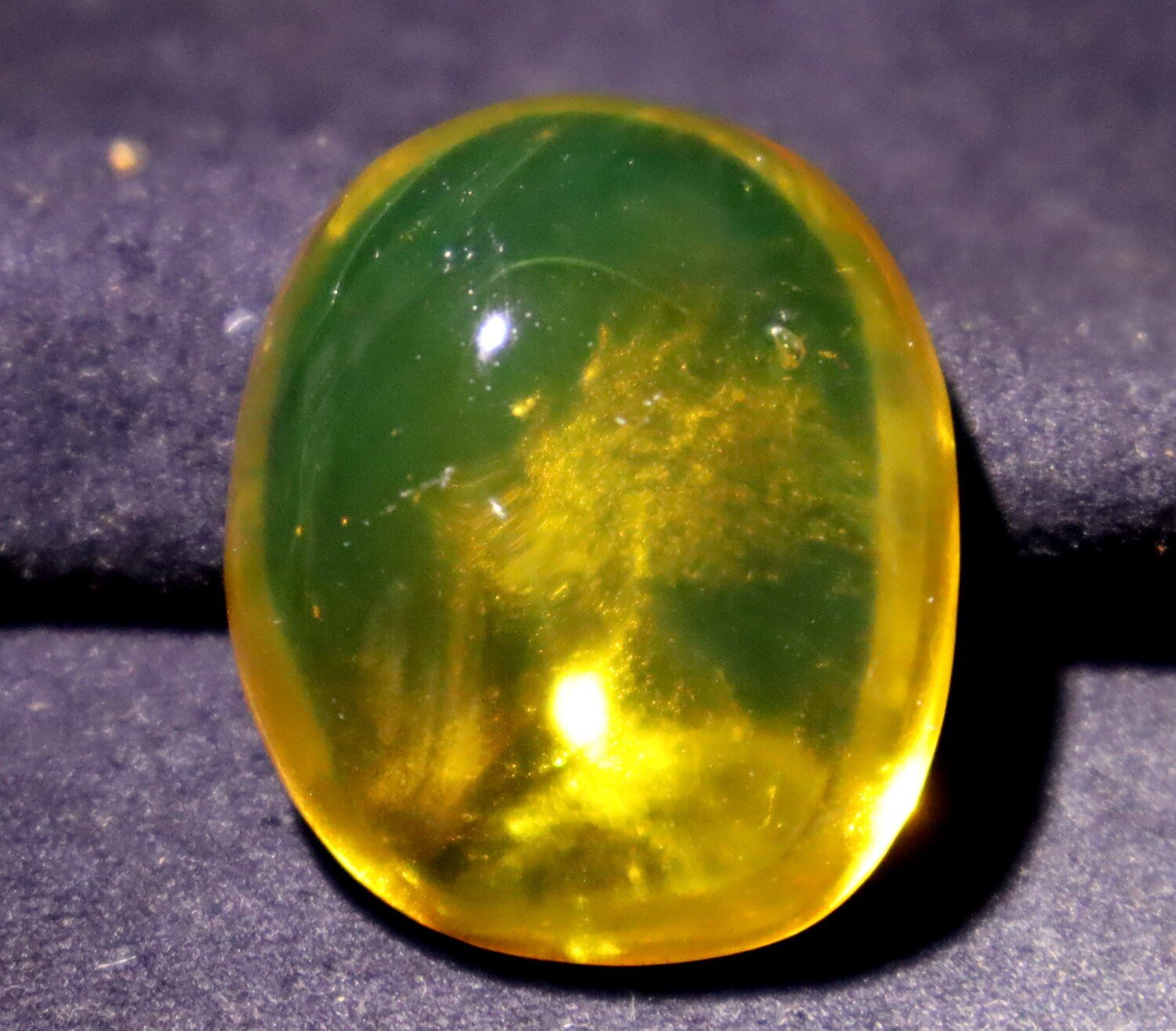 Natural Dominican Amber Polished Stone 5.3 grams 30mm – photo 5