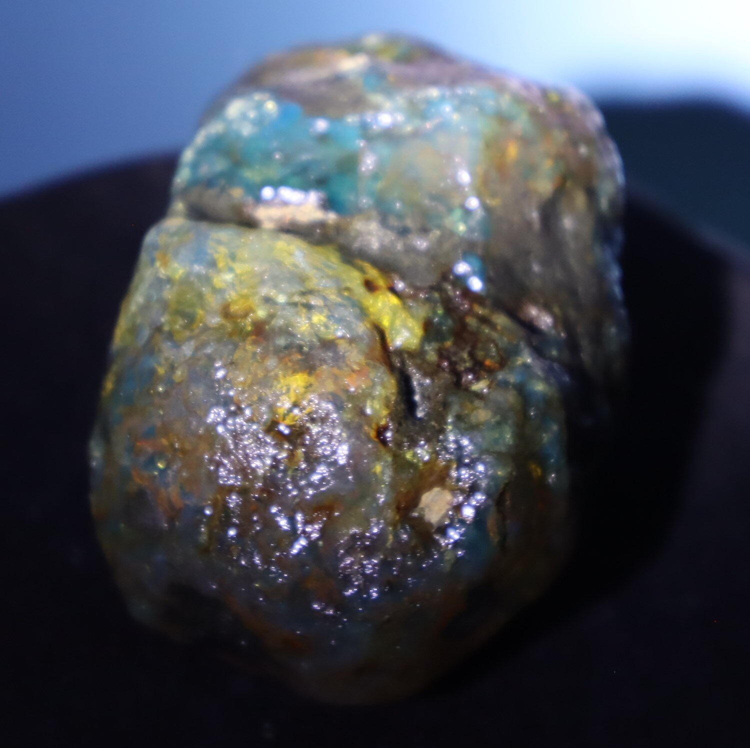 Beautiful Natural Dominican Translucent Green Blue Amber Rough Specimen 81mm 96g – photo 5