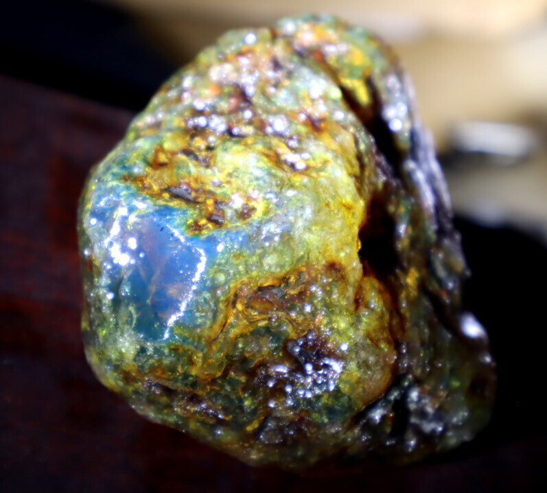 Outstanding Natural Dominican Clear Yellow Blue Amber Rough Specimen 62mm 66g – photo 4