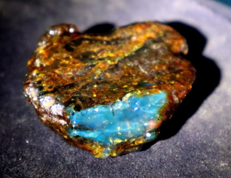 Impressive Natural Dominican Clear Volcanic Blue Amber Rough Specimen 51mm 17.2g – photo 7