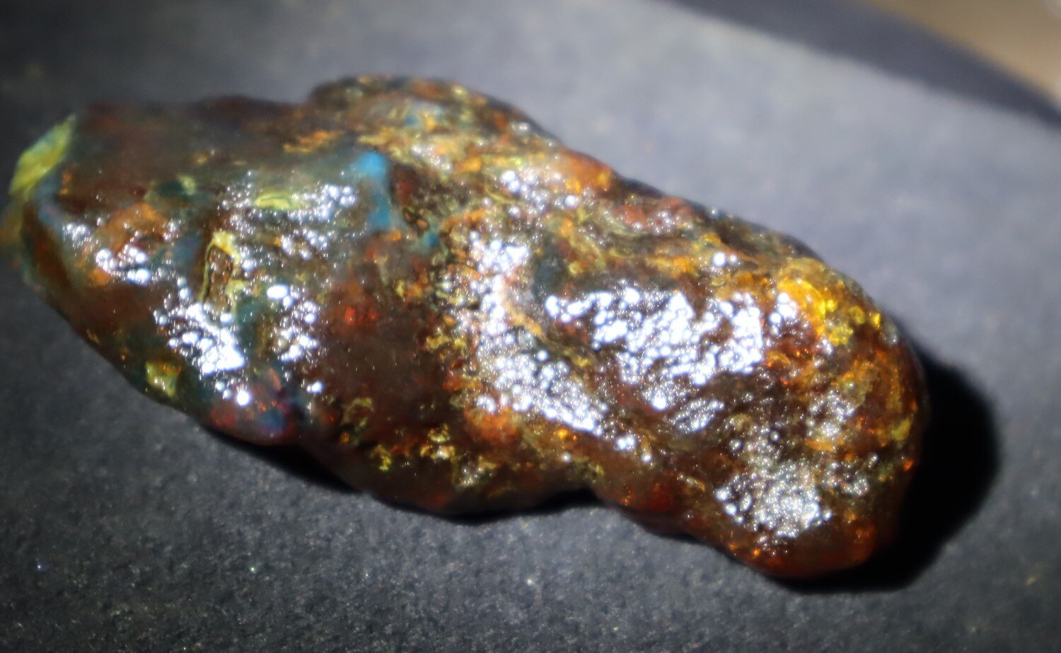 Exquisite Natural Dominican Clear Volcanic Blue Amber Rough Specimen 70mm 30g – photo 5