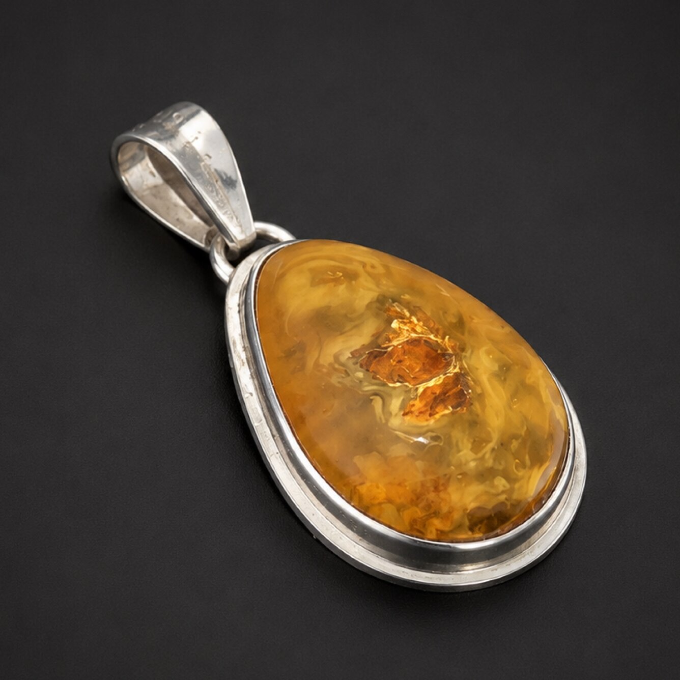 Expertly Crafted Translucent Butter Scotch Yellow Dominican Amber 925 Sterling Silver