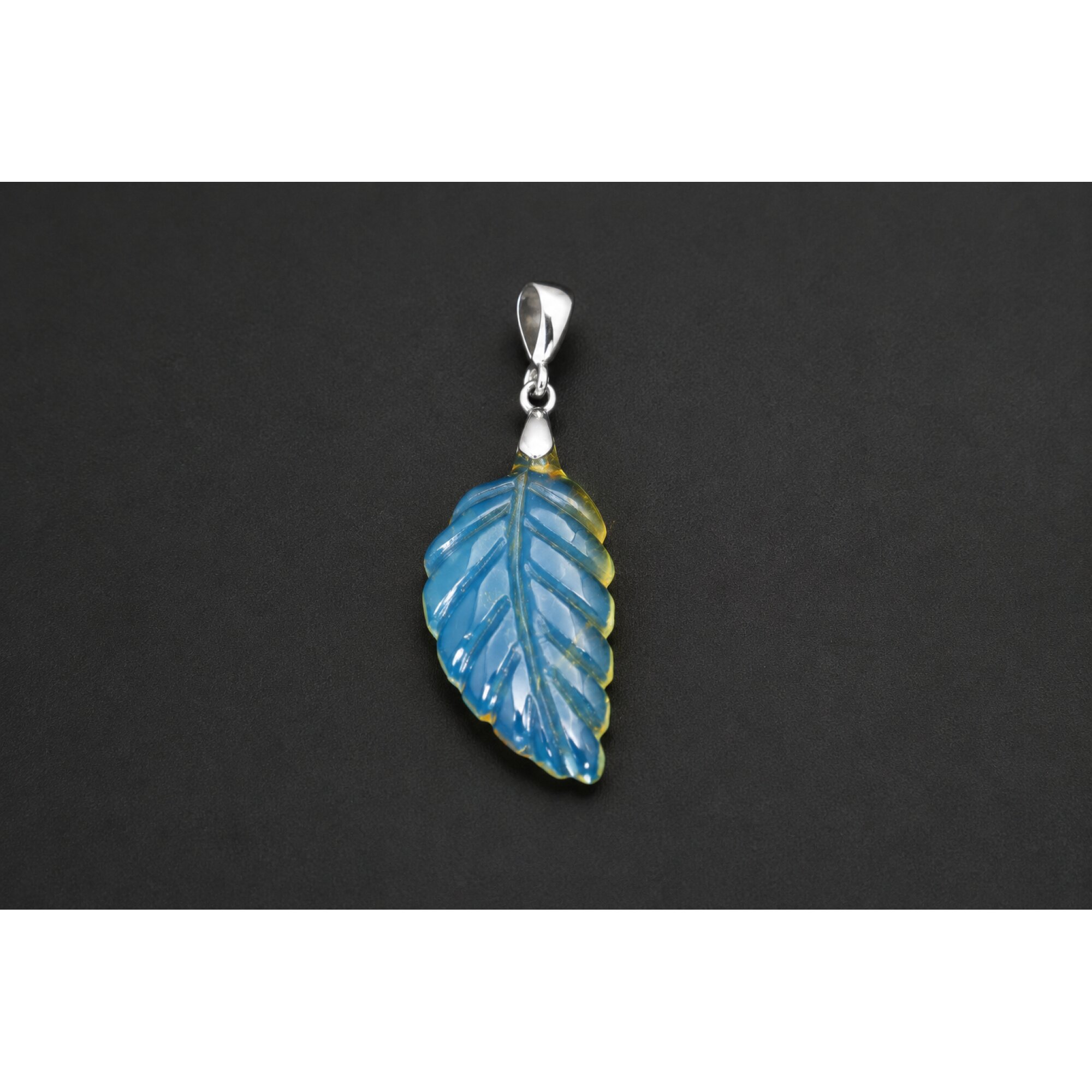 Clear volcanic blue Natural Dominican Amber leaf 925 Sterling Pendant 43 mm – photo 5