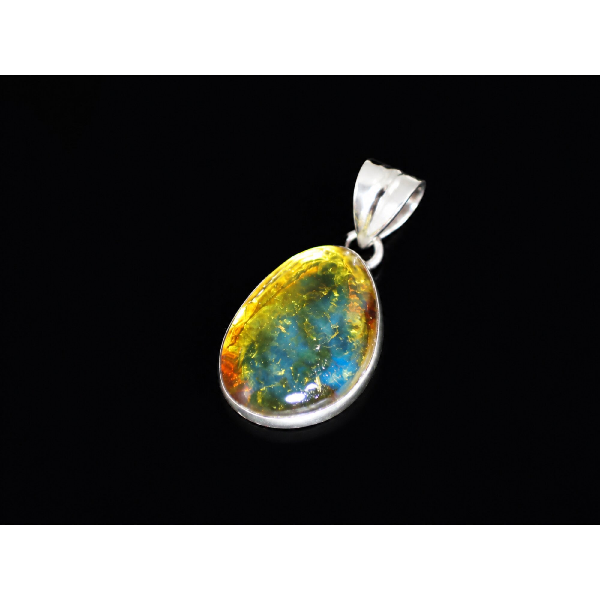 Clear light blue Natural Dominican Amber freeform 925 Sterling Pendant 28 mm – photo 5