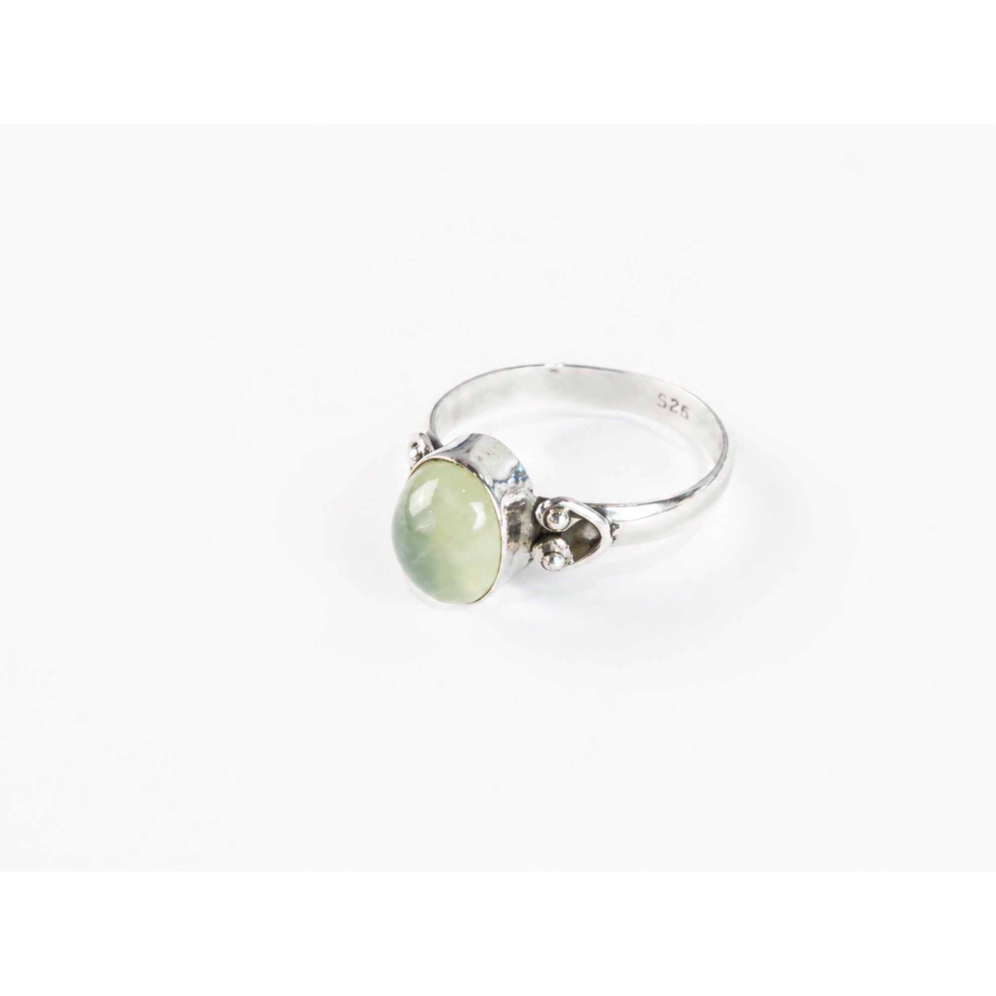 Clear light green Prehnite oval 925 Sterling Silver Ring Size 8.50 – photo 5