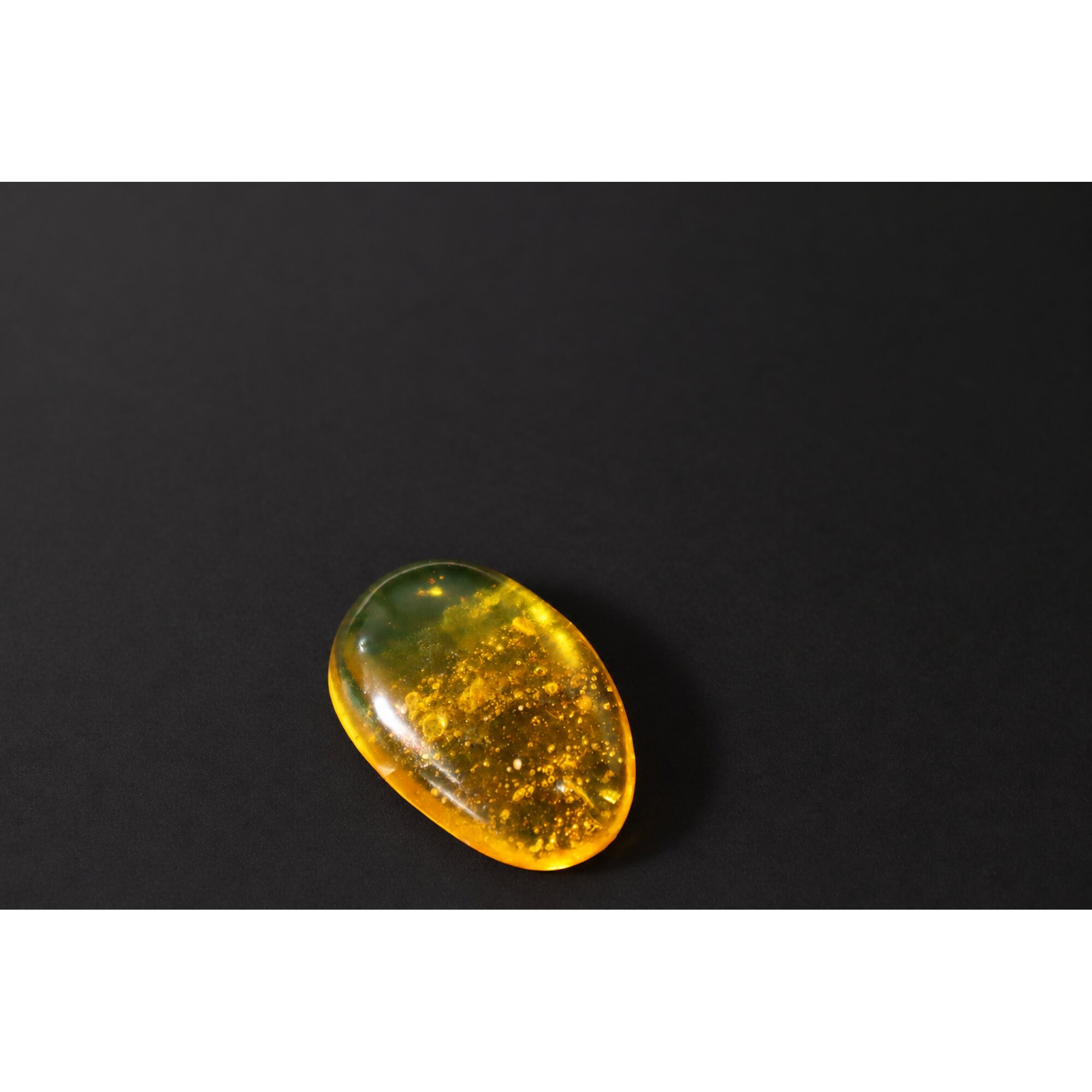 Real yellow Dominican amber insect stone 24mm – photo 5