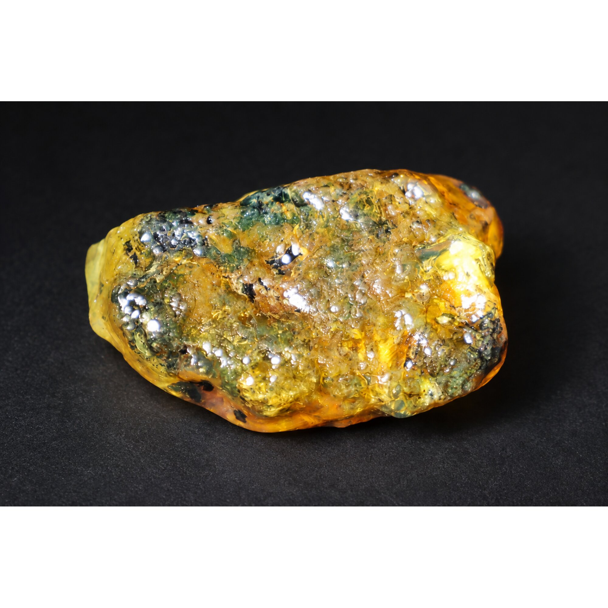 Genuine yellow blue rough specimen Dominican amber 41mm – photo 3