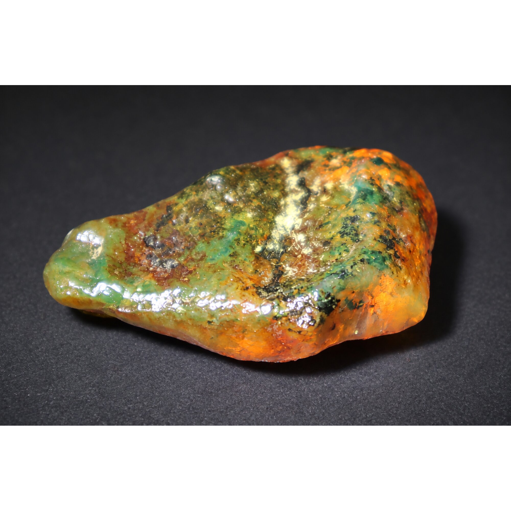 Genuine sky blue rough specimen Dominican amber 45mm – photo 16
