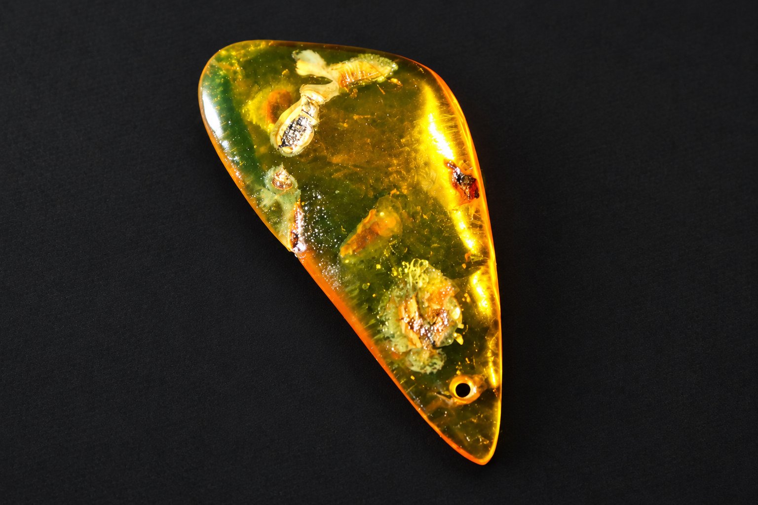 Genuine orange green polished Dominican amber – photo 7