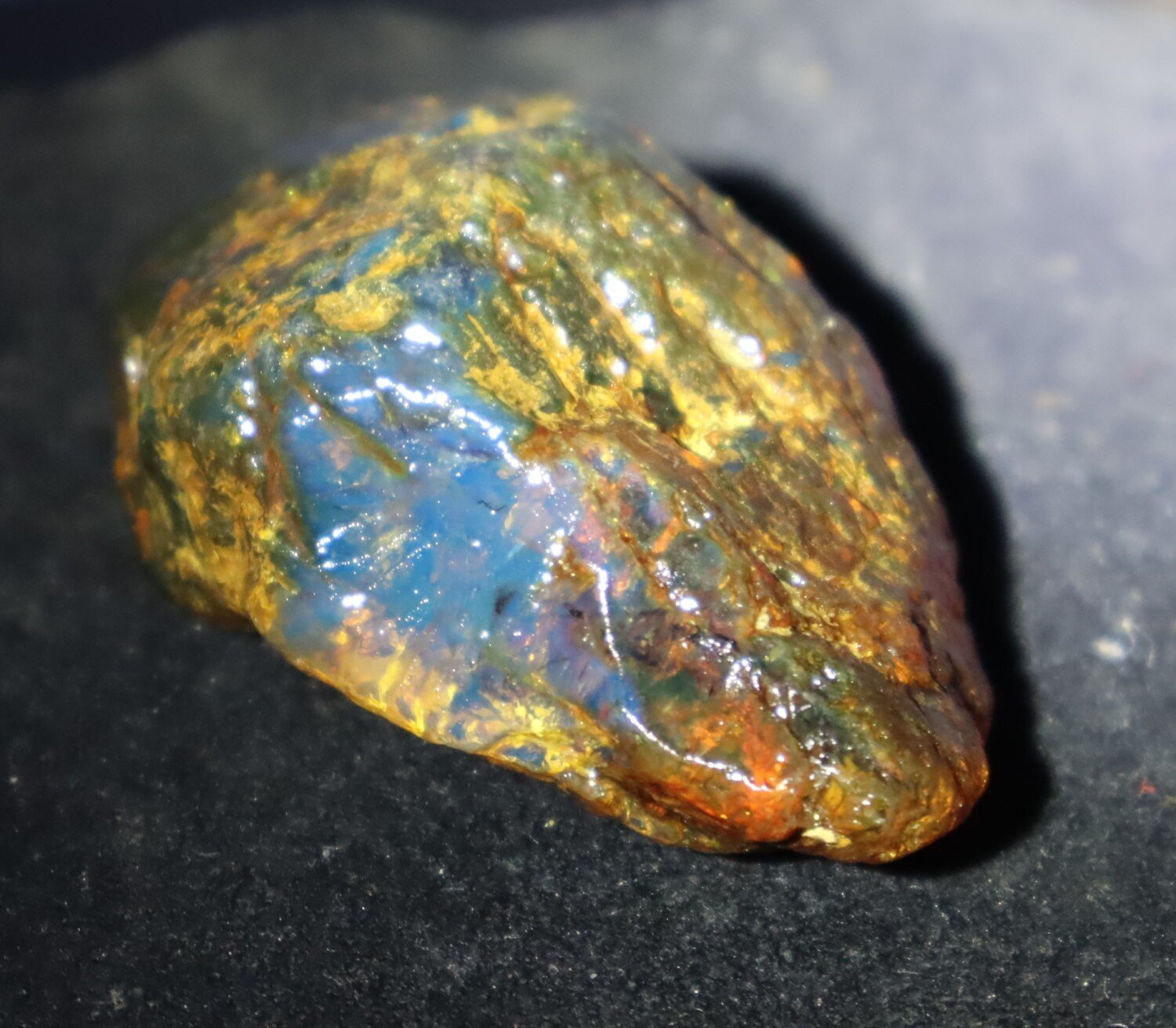 Outstanding Natural Dominican Clear Sky Blue Amber Rough Specimen 45mm 21g – photo 9