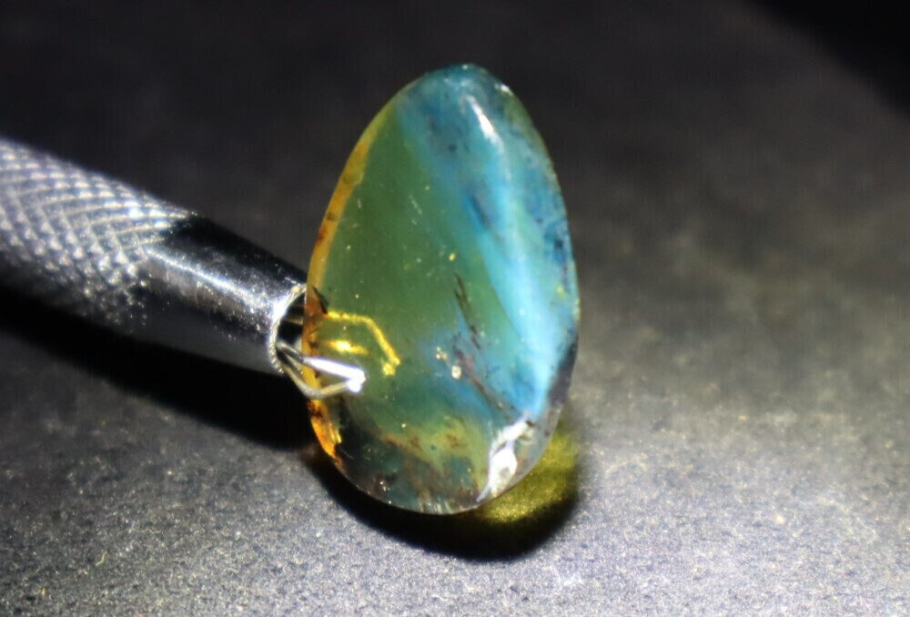 Charming Design Natural Dominican Clear Green Blue Amber Polished Stone 23mm – photo 6