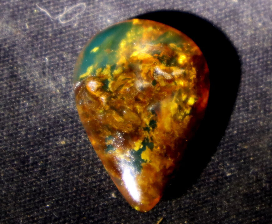 Natural Dominican Transl. Cognac Green Butterscotch Amber Polished Stone 28mm – photo 7