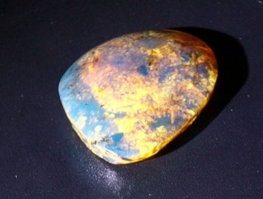 Exquisite Natural Dominican Clear Sky Blue Amber Polished Stone 28mm 15CT – photo 6
