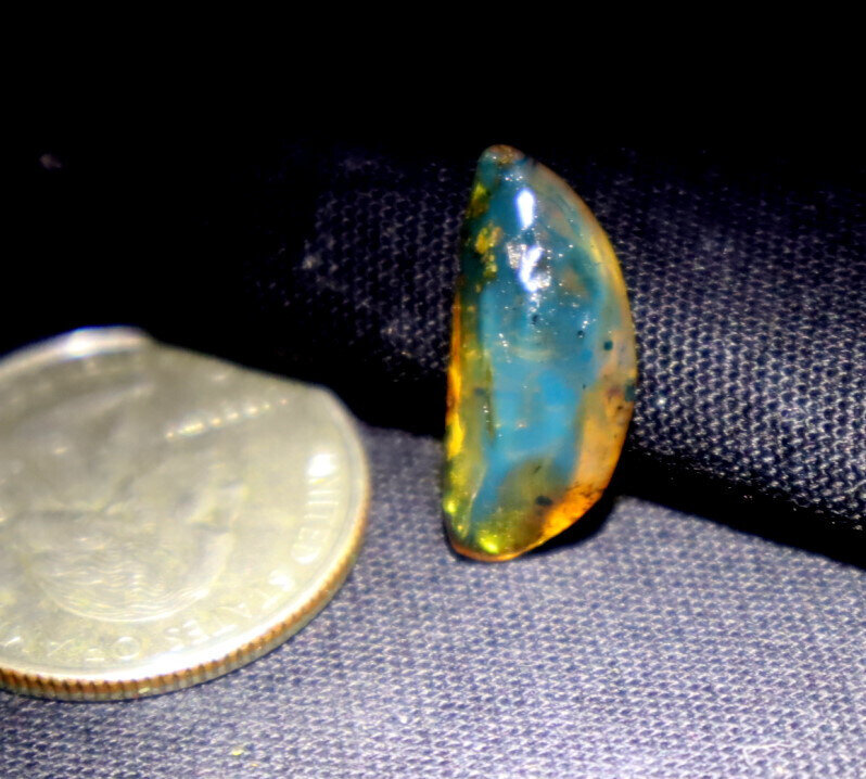 Natural Dominican Clear Sky Blue Amber Polished Stone 20mm – photo 9
