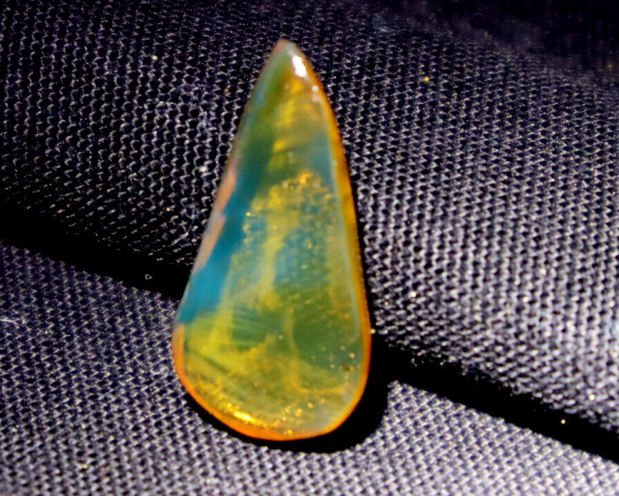 Charming Design Natural Dominican Clear Green Blue Amber Polished Stone 22mm – photo 5