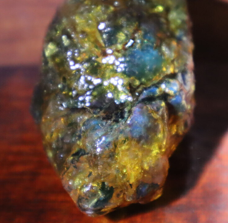 Beautiful Natural Dominican Clear Light Blue Green Amber Rough Specimen 52mm 44g – photo 9