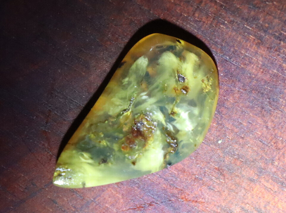Finest Natural Dominican Translucent Green Yellow Amber Polished Stone 30mm – photo 5