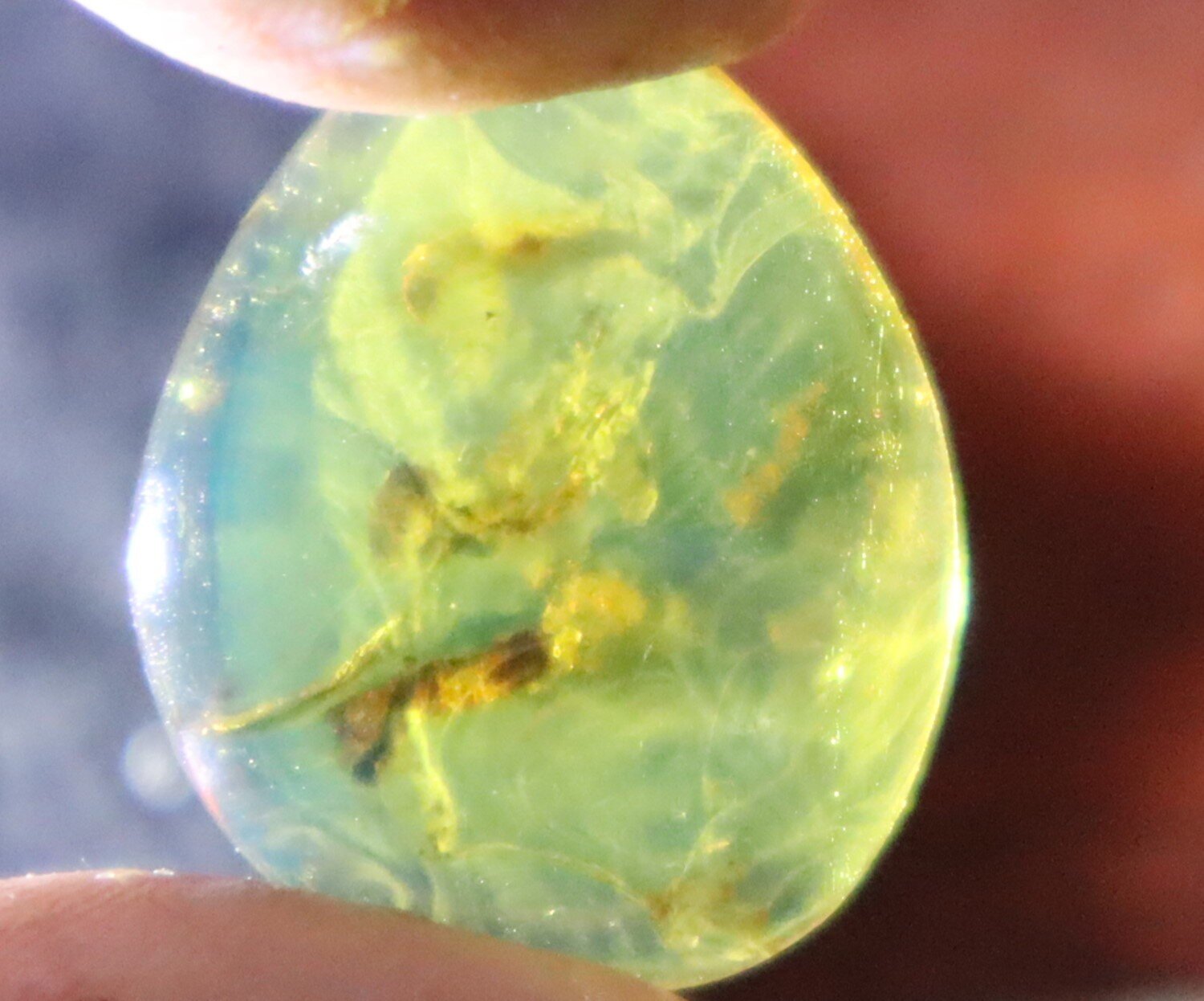 Lovely Natural Dominican Clear Deep Blue Amber Polished Stone 24mm – photo 7
