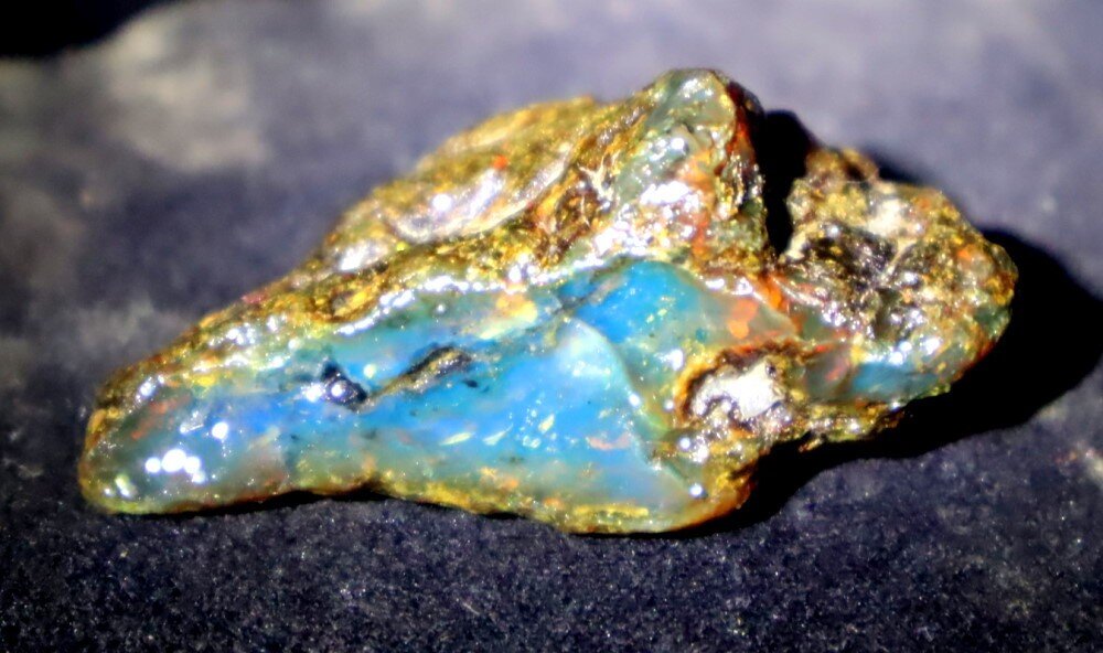 Exquisite Natural Dominican Clear Sky Blue Amber Rough Specimen 48mm 10g – photo 7
