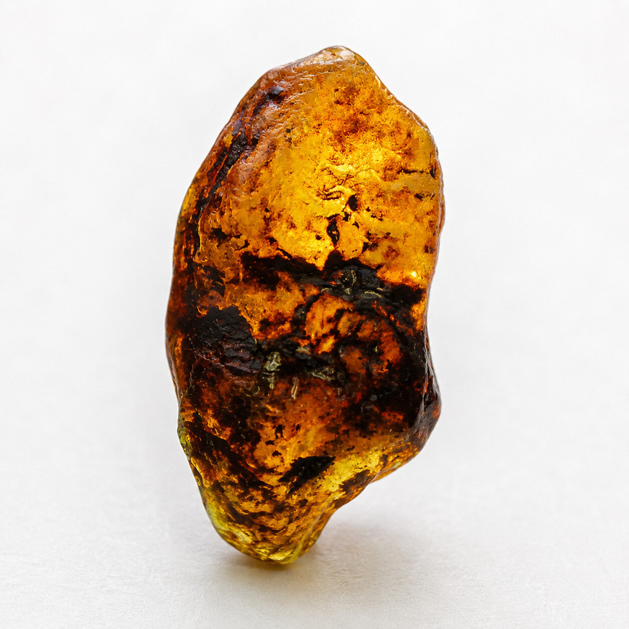 Elegant Fine Green Blue Dominican Amber Rough Specimen Chunk 67mm 47.3g – photo 6
