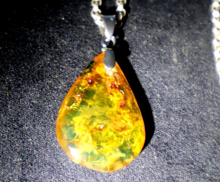 Lovely Natural Clear Light Green Amber Pendant 39mm – photo 7