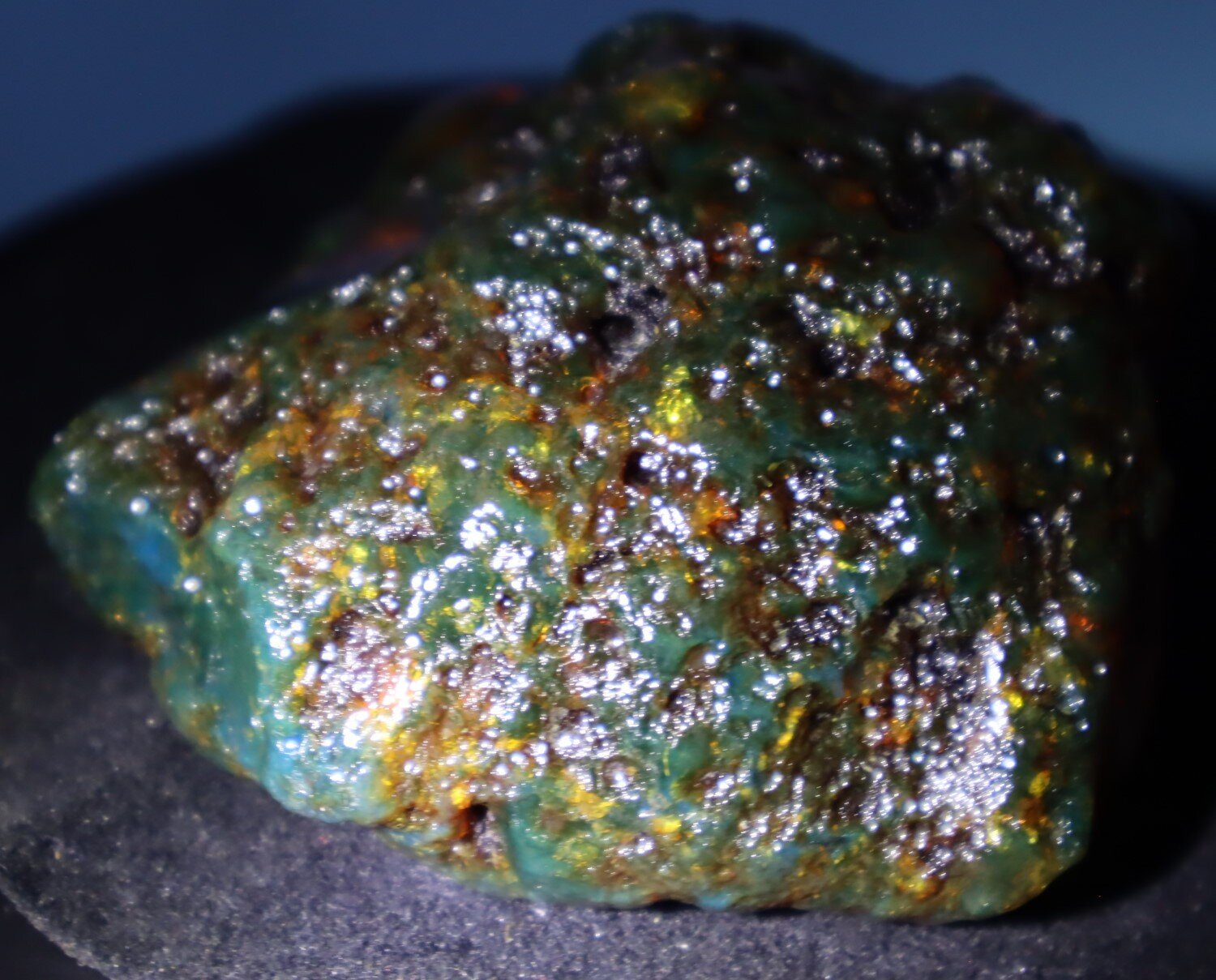 Charming Natural Dominican Translucent Green Blue Amber Rough Specimen 70mm 77g – photo 8