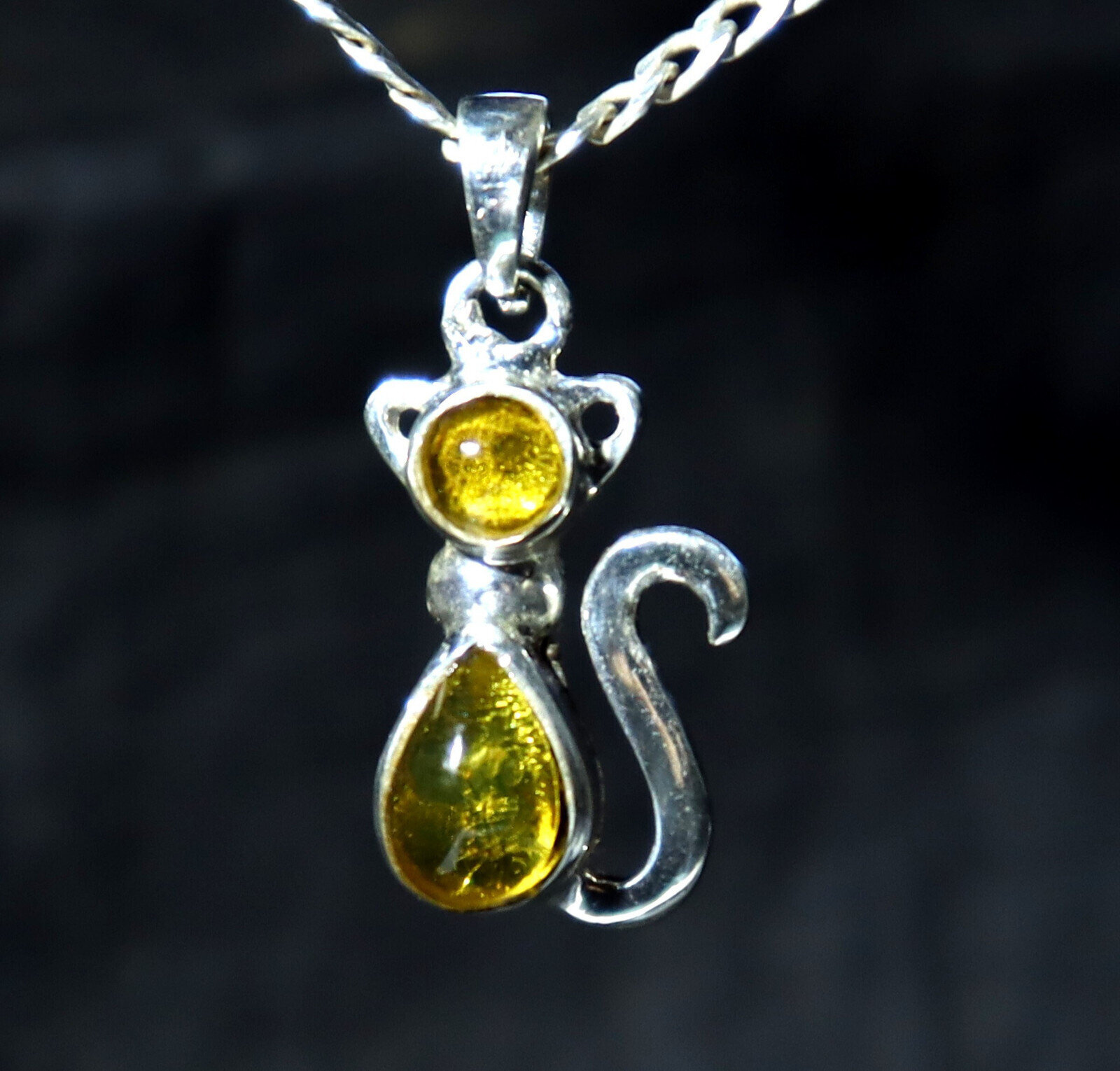 Impressive Natural Clear Light Green Amber .925 Sterling Silver Cat Pendant 32mm – photo 7