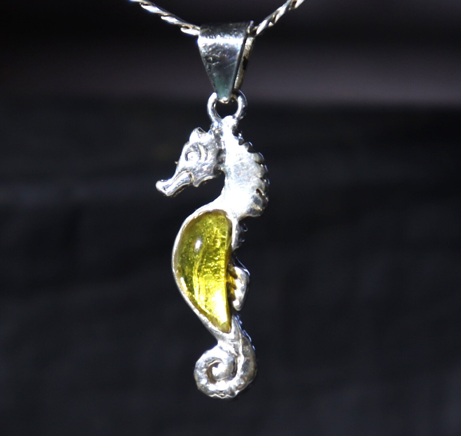 Natural Clear Light Green Amber .925 Sterling Silver Seahorse Pendant 1.7 inch – photo 6