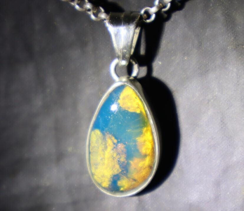 Lovely Natural Clear Sky Blue Amber .925 Sterling Silver Pendant 32mm – photo 3
