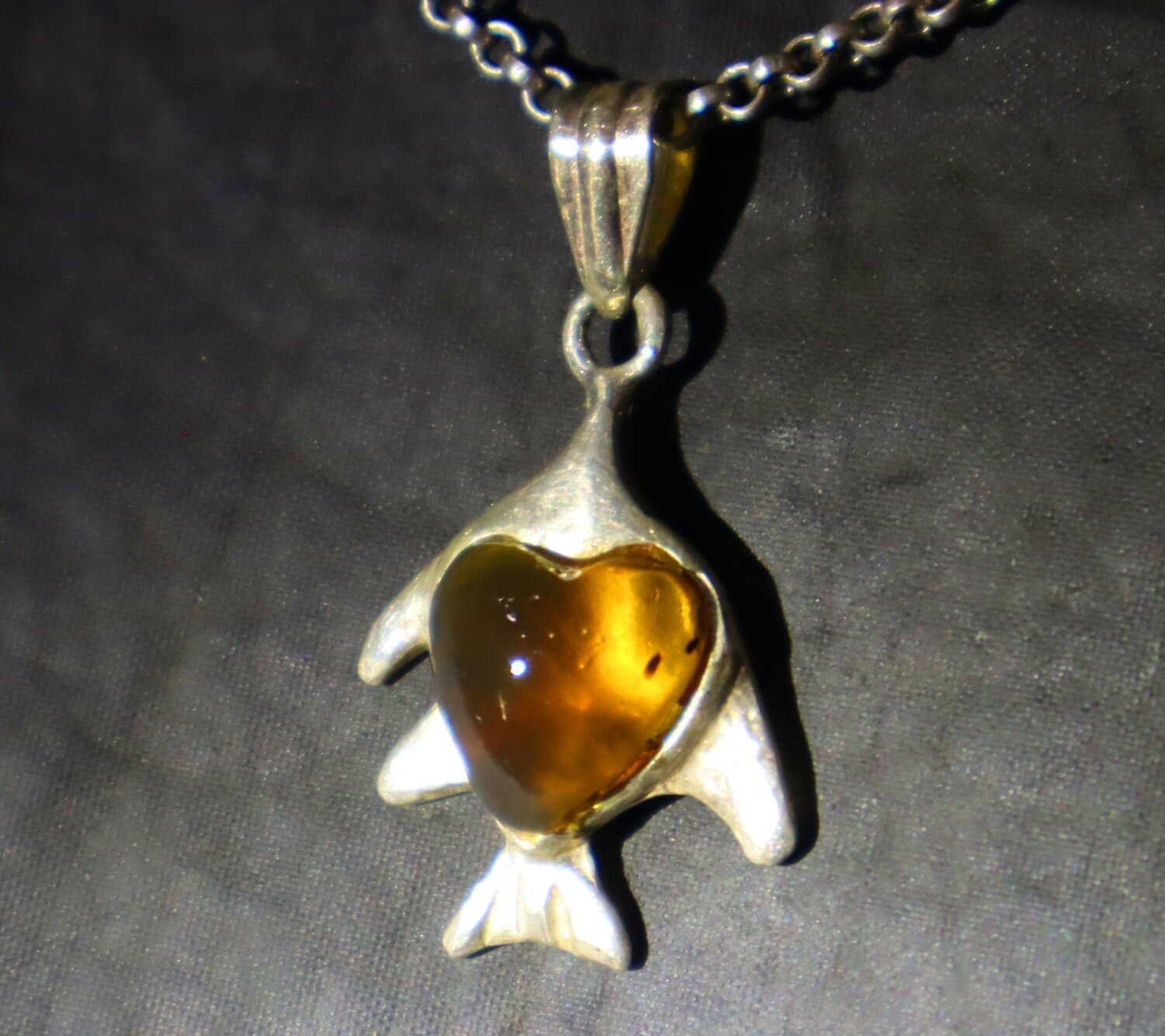 Clear Light Brown Amber .925 Sterling Silver Heart Fish Pendant 38mm – photo 5
