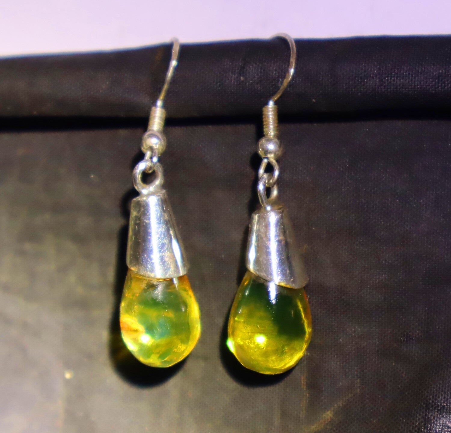 Lovely Natural Clear Yellow Green Amber .925 Sterling Silver Earrings 42.0mm – photo 6