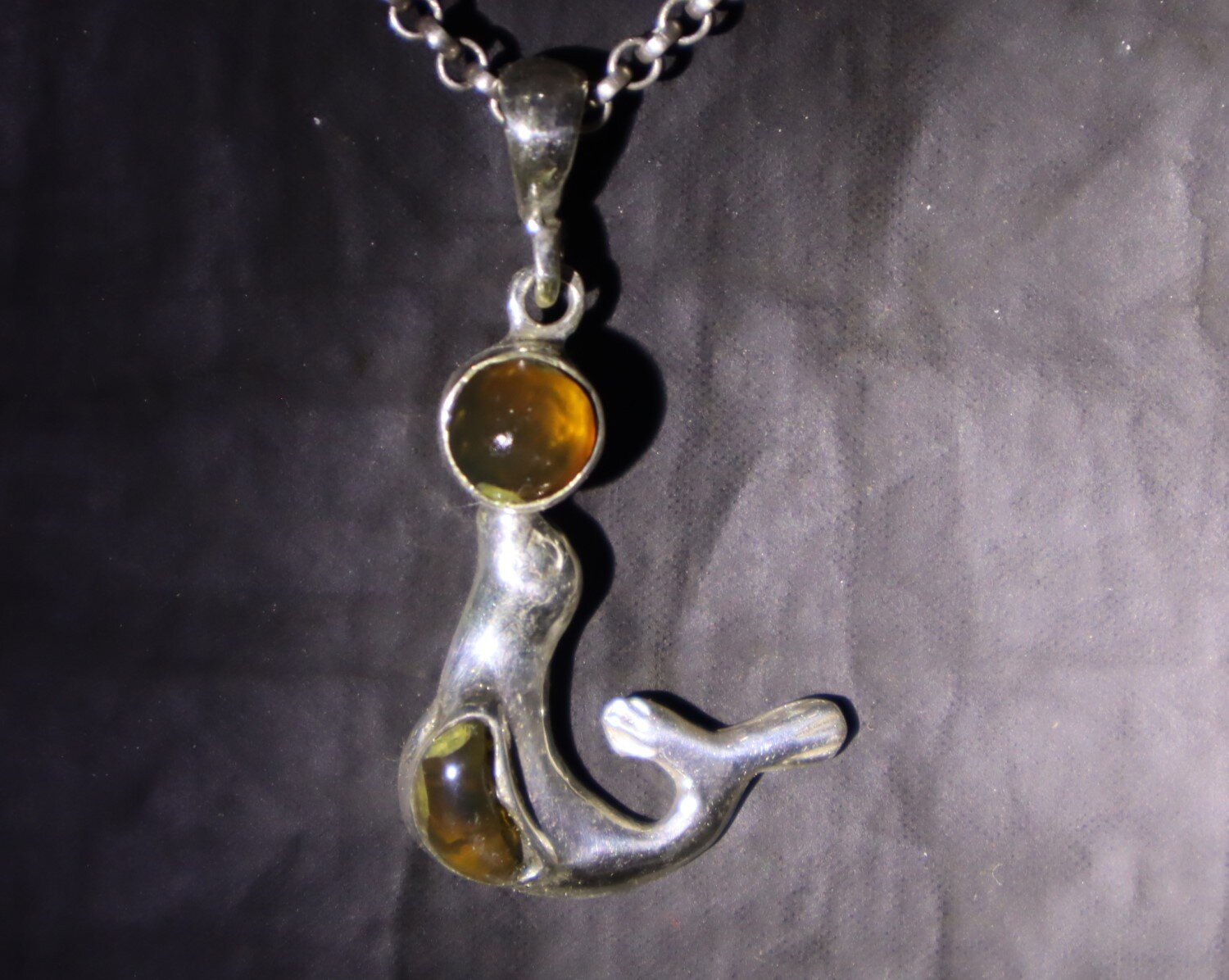 Natural Clear Green Yellow Amber 925 Sterling Silver Sea Lion, Seal Pendant 41mm – photo 9