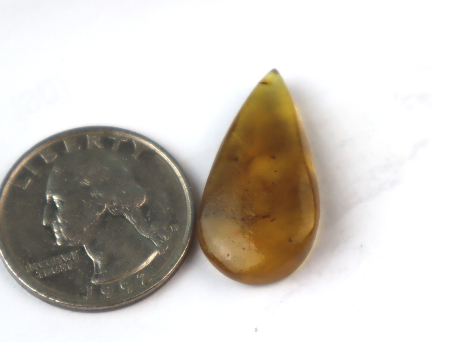 Exquisite Natural Dominican Translucent Yellow Blue Amber Polished Stone 28mm – photo 7