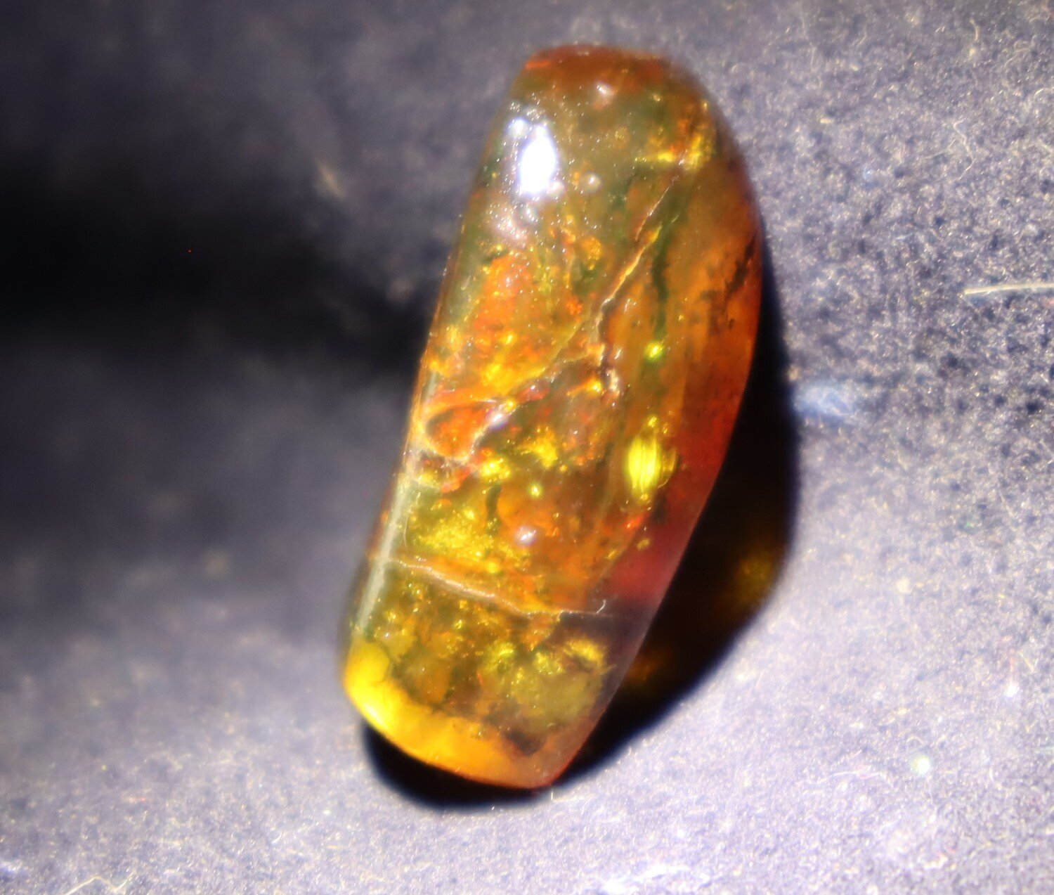 Lovely Natural Dominican Translucent Orange Blue Amber Polished Stone 24mm – photo 3